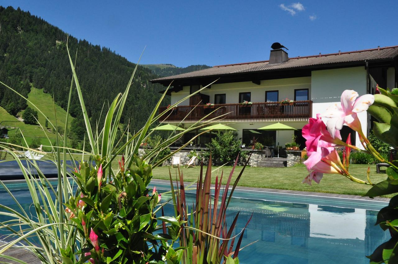 Hotel LÄRCHENHOF Kleinarl Exterior foto